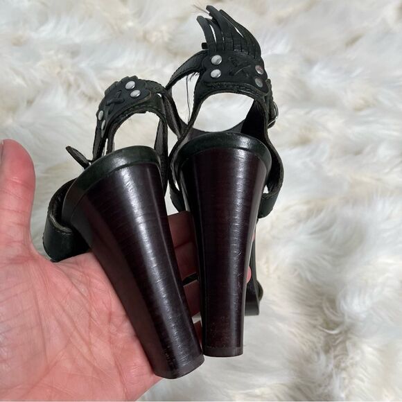 Balenciaga heels  - Picture 7 of 8